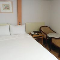 韓国釜山水営のユートピアツーリストホテルのお部屋1