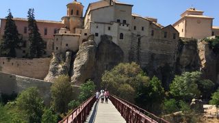 歩行者用の鉄橋！眺めがいいです！