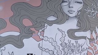 ウォールアートが沢山