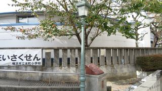 日本発祥のガス工場があったところ