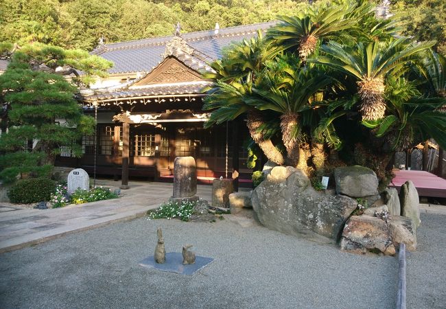 お寺の中の美術館