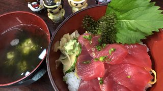 丼・すし まぐろや本舗