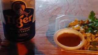 東南アジアのお約束。ただしビールはどこでも売ってない。