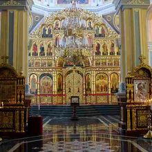 ゼンコフ正教会内部。イコノスタシスが見事！
