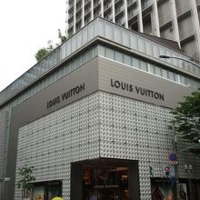 ここだけパリです