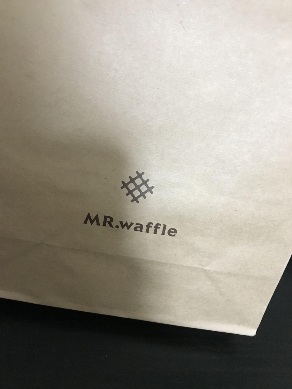 ワッフルをテイクアウト