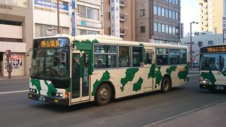 市内は210円、独自のICカードなら110円