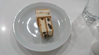 コーヒーはポイントで マルセイバターサンドアイスは美味 By おけいはん 六花亭 西３条店のクチコミ フォートラベル