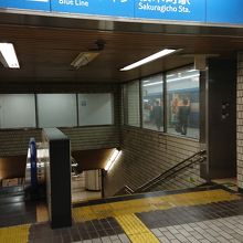 桜木町駅入口