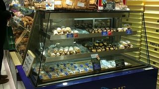 クリームパン以外にも