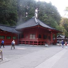 日光大猷院法華堂