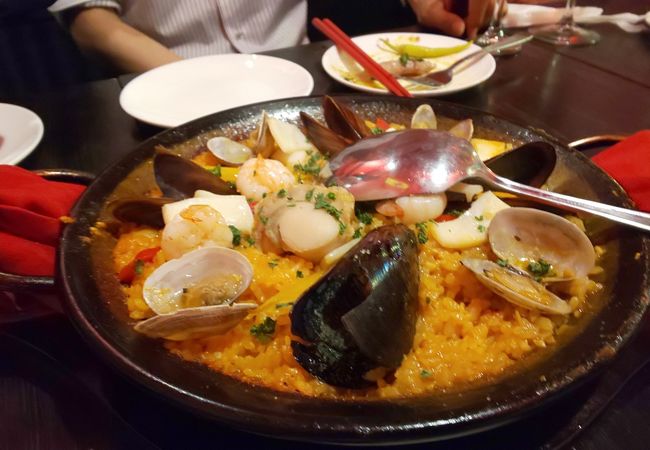 パエリアが美味しい