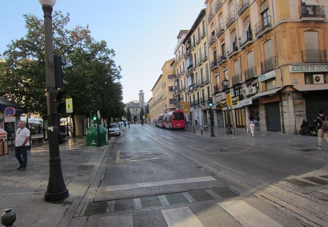 タクシー クチコミ アクセス 営業時間 グラナダ フォートラベル