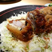 なすと豚肉のミルフィーユ仕立て。