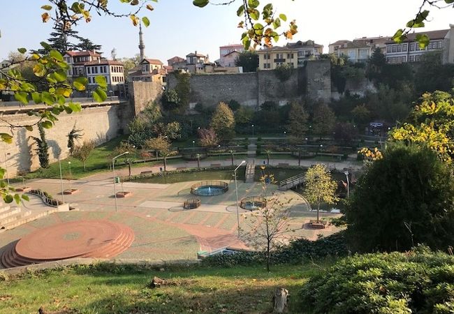 トラブゾン城近くの谷の公園