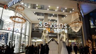 サターン デュッセルドルフ セブンズ ホーム オブ サターン