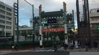 白い柱に白虎！