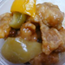 ひとパック３５３円です。