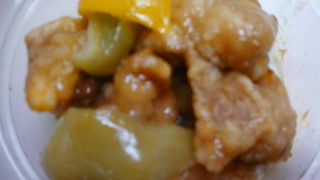 美味しい中華惣菜のお店です。