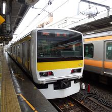 現在の主力E231系500番台は山手線のお古