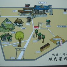 鳩森八幡神社の敷地の西側に、甲賀稲荷神社が置かれています。