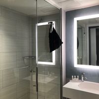 部屋のシャワー。綺麗です