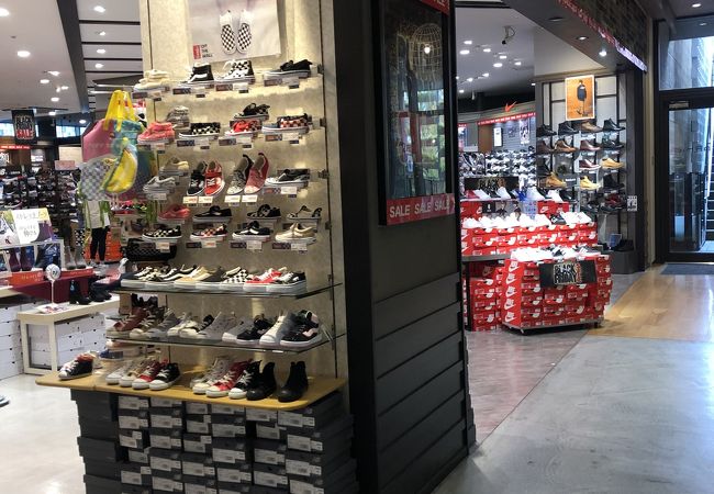 Abc Mart メガステージ マークイズみなとみらい店 クチコミ アクセス 営業時間 横浜 フォートラベル Abc Mart メガステージ マークイズみなとみらい店 クチコミ アクセス 営業時間 横浜 フォートラベル