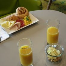 朝食メニューです