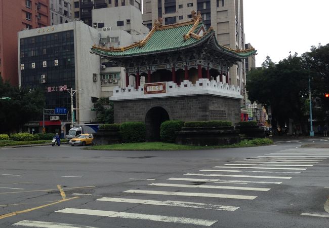龍山寺周辺の観光名所 クチコミ人気ランキング フォートラベル 台北 Mengjia Longshan Temple 龍山寺周辺の観光名所 クチコミ人気ランキング フォートラベル 台北 Mengjia Longshan Temple