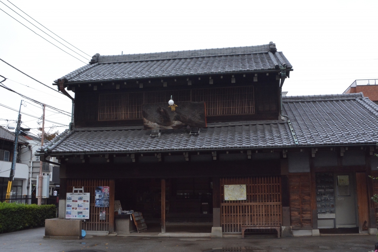 明治の終わりに建てられた酒屋さんを移築し公開しています