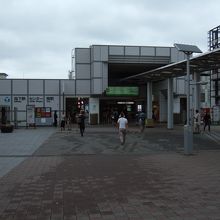 センター南駅の東急ＳＣ方向出口