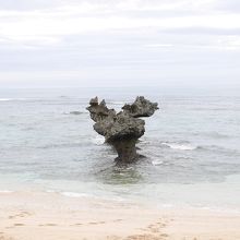 ハート岩？ハート？鳩？なんでハート？