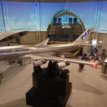 特大B747模型