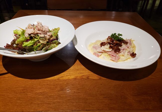 タイ料理＋洋食　