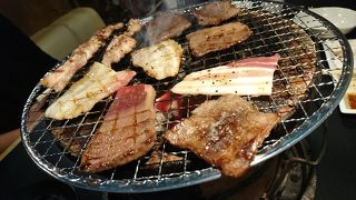 焼肉 ごっち