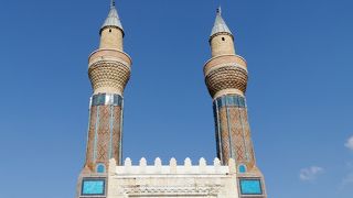 今閉鎖中だが，外から見てもその素晴らしさはわかる　必見