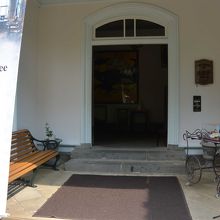 自由亭喫茶室入口