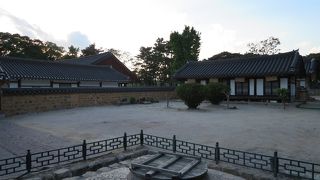 韓国の立派な建築