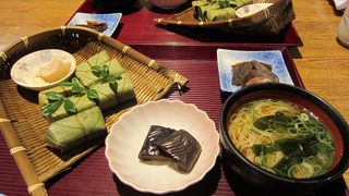 柿の葉寿司、そうめん、わらび餅