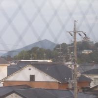 3階廊下の窓から犬山城が見えました