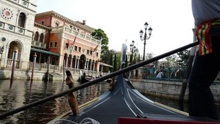 本物と違っていっぱい乗れます。が、人多いのでなかなか乗れず。