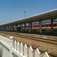 KORAIL慶州駅に止まるムグンファ号