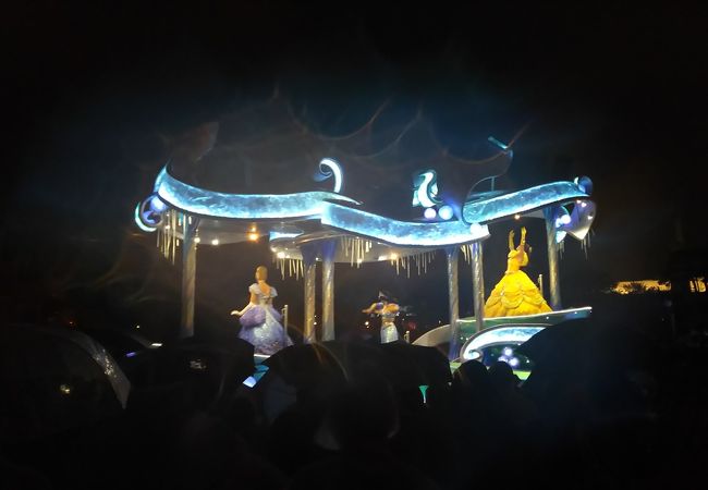 ナイトフォール グロウ クチコミ アクセス 営業時間 東京ディズニーリゾート フォートラベル