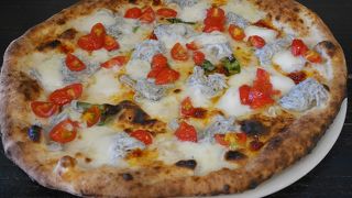 人気のピッツエリア