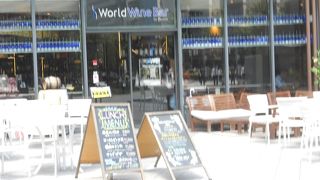 お茶の水の「ワテラス」に入っています