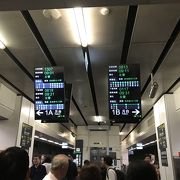 台北駅内でもそこそこ歩きます