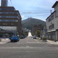 日和坂の下から