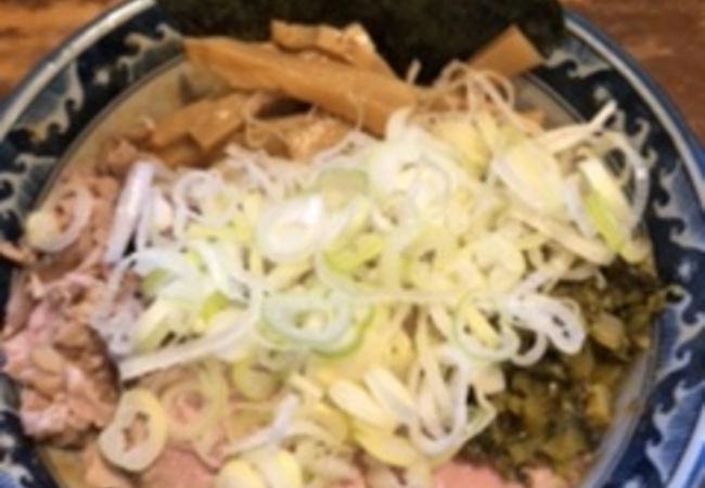 行列のできる松戸のラーメン