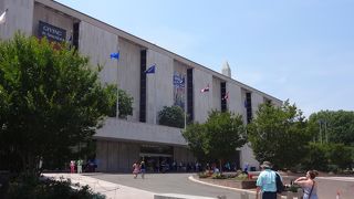 国歌にインスピレーションを与えた国旗がある