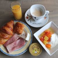 ビュッフェの朝食